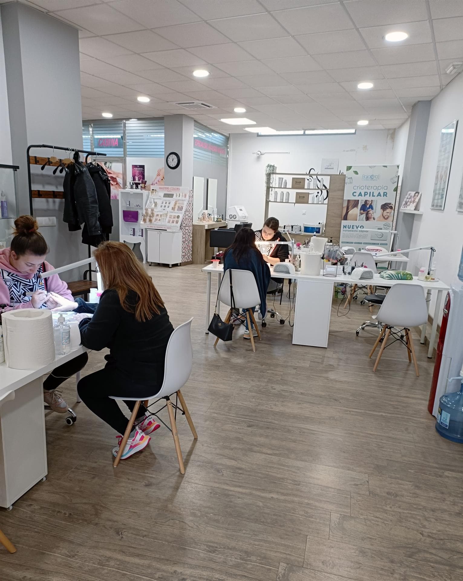 Salón de manicura y pedicura en Ponteareas